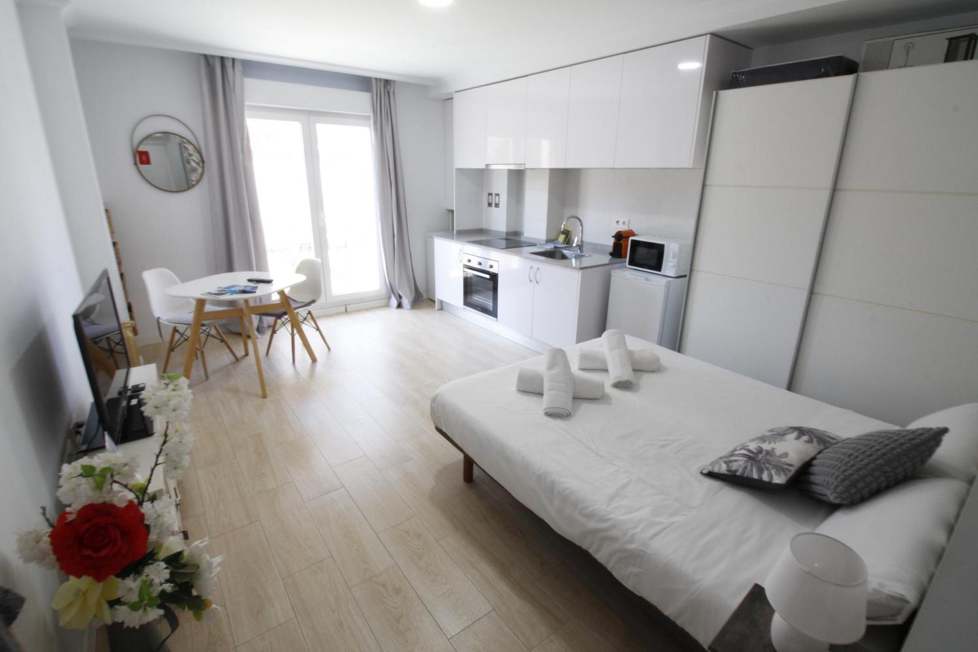 Apartamentos Sol Y Luz El Campello Kültér fotó